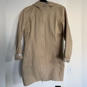 Lululemon Rain rebel jacket